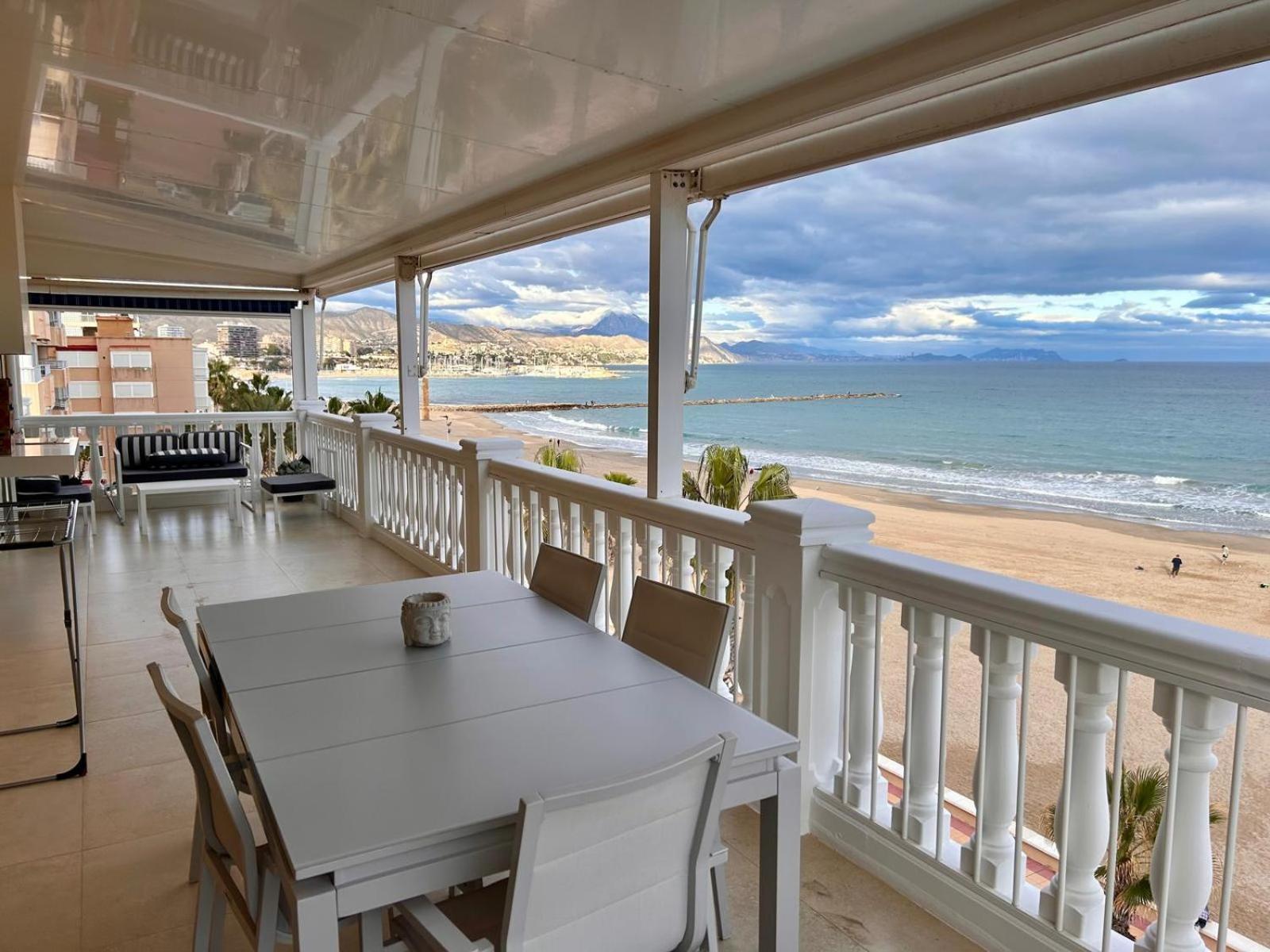 Beach House Brotonss El Campello Eksteriør bilde